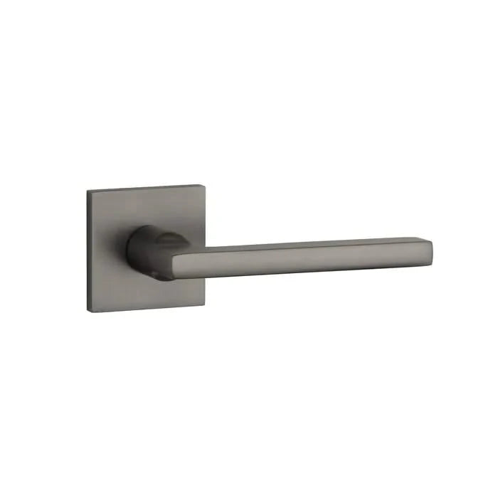 Stile deurklink Sira titanium op vierkante rozetten - vooraanzicht