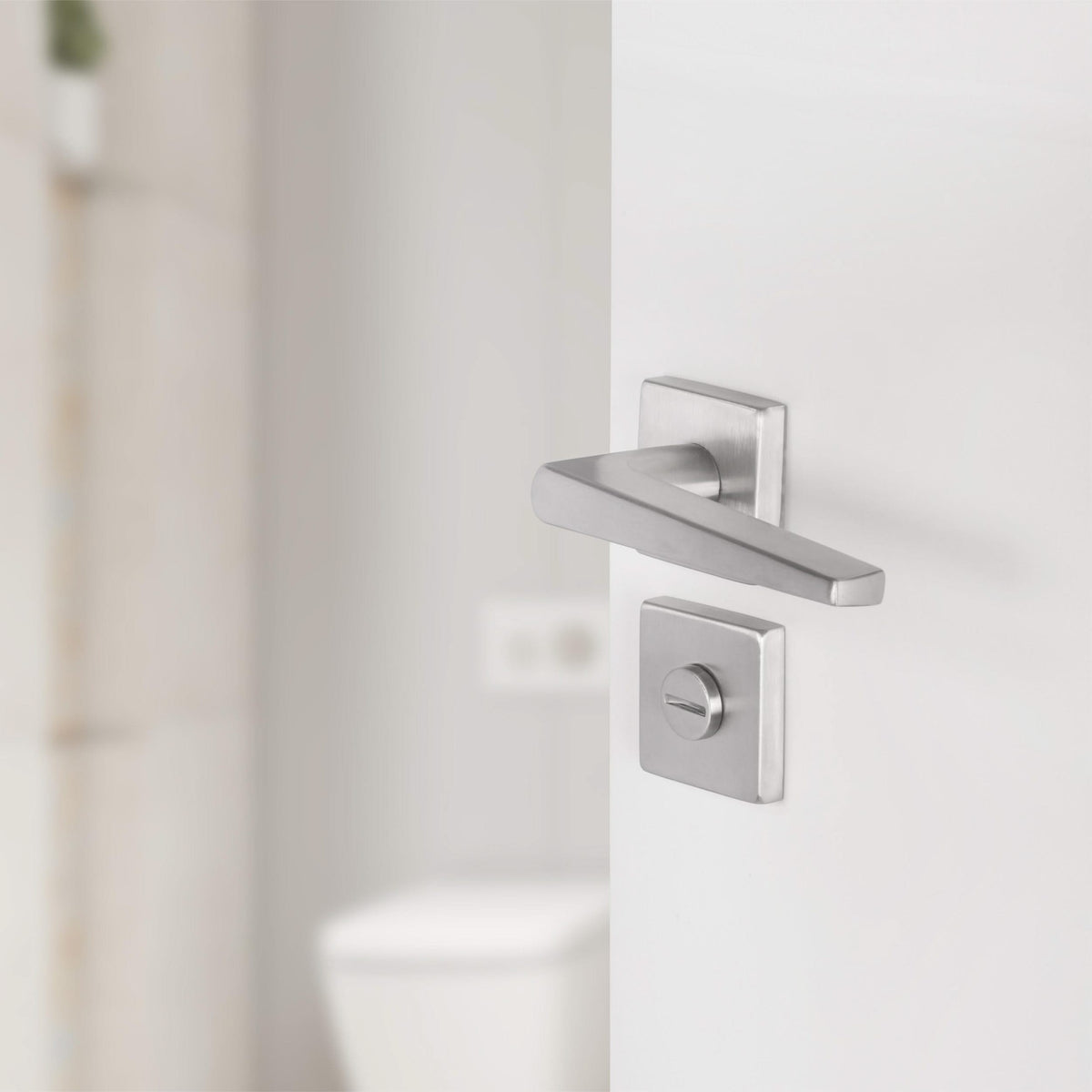Differnz rozet met toiletsluiting mat chroom detail 2