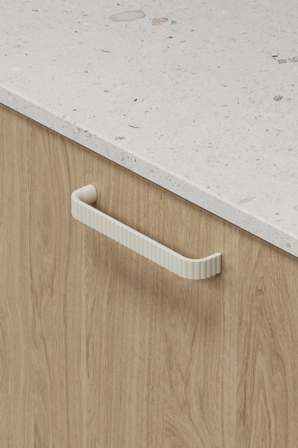 Furnipart Lace mat stofgeel (C006) - sfeerbeeld