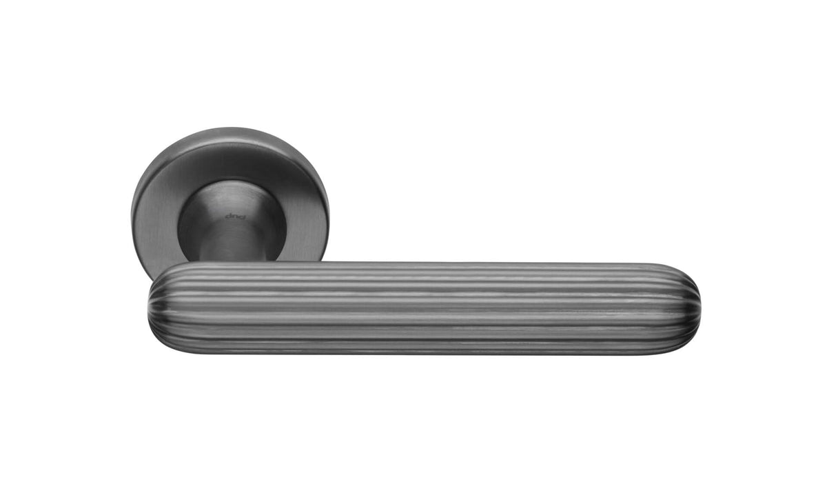 DND Zeppelin deurkruk ronde Fine rozet gun metal PVD, vooraanzicht