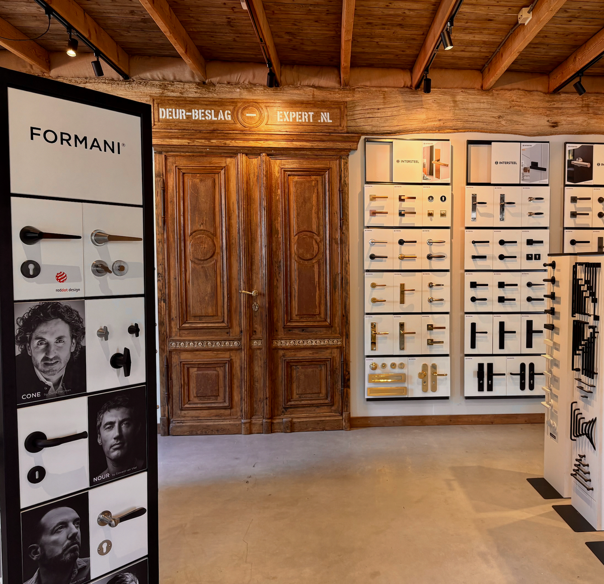 Deurbeslag-expert showroom