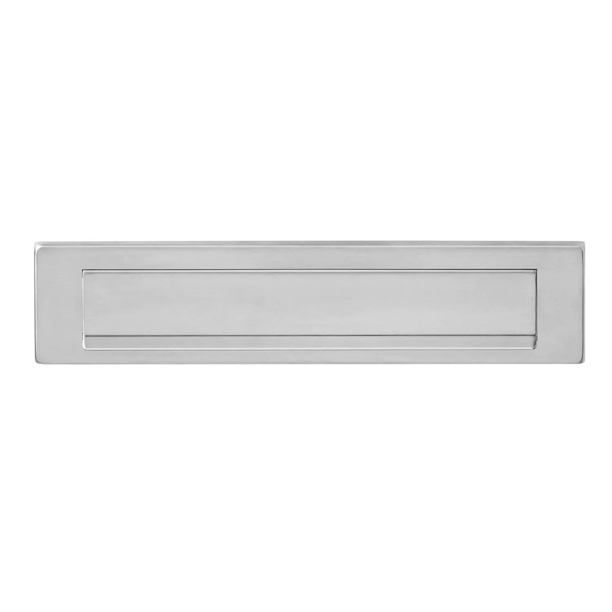 Intersteel Brievenbus met klep en regenrand 340x76 mm rvs geborsteld vooraanzicht