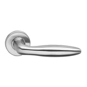 Intersteel deurkruk Jupiter op rozet met ring en veer RVS geborsteld – vooraanzicht