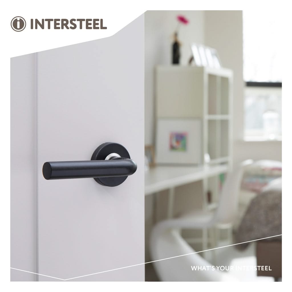 Intersteel deurkruk Luzern RVS mat zwart - detailfoto