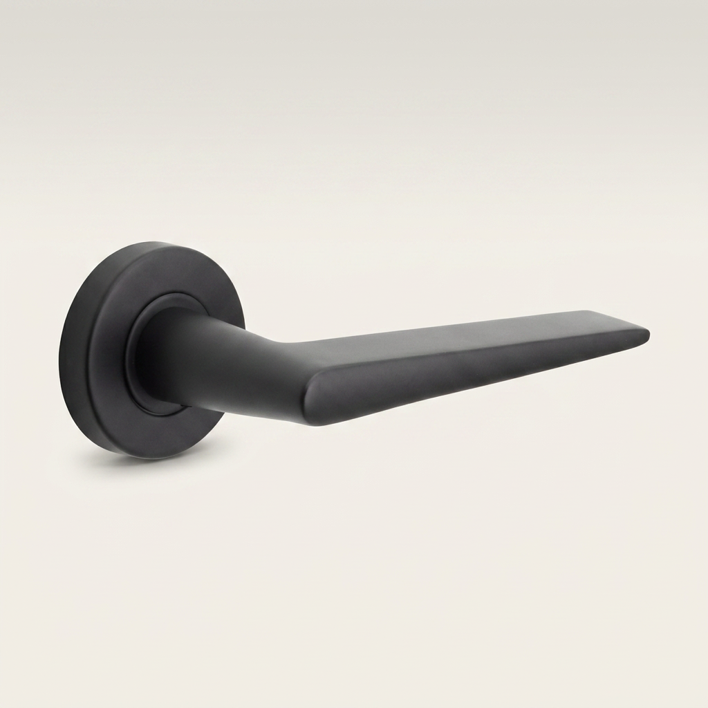 Formani BASIC LB21H deurkruk zwart mat op ronde rozet - detail