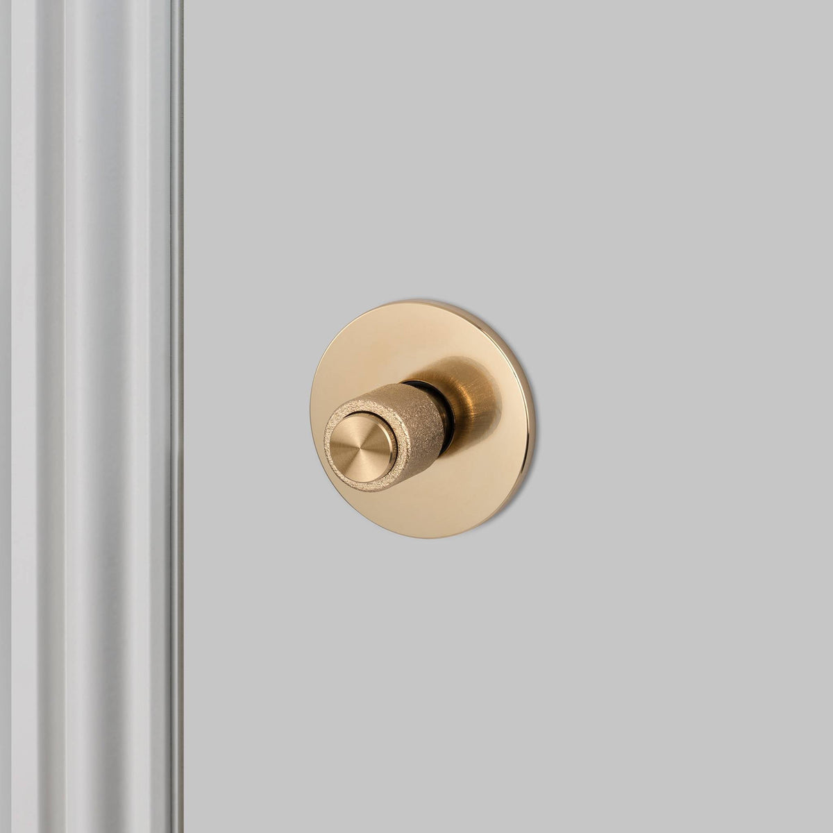 Buster + Punch Cast thumbturn-/WC-slot goud vooraanzicht