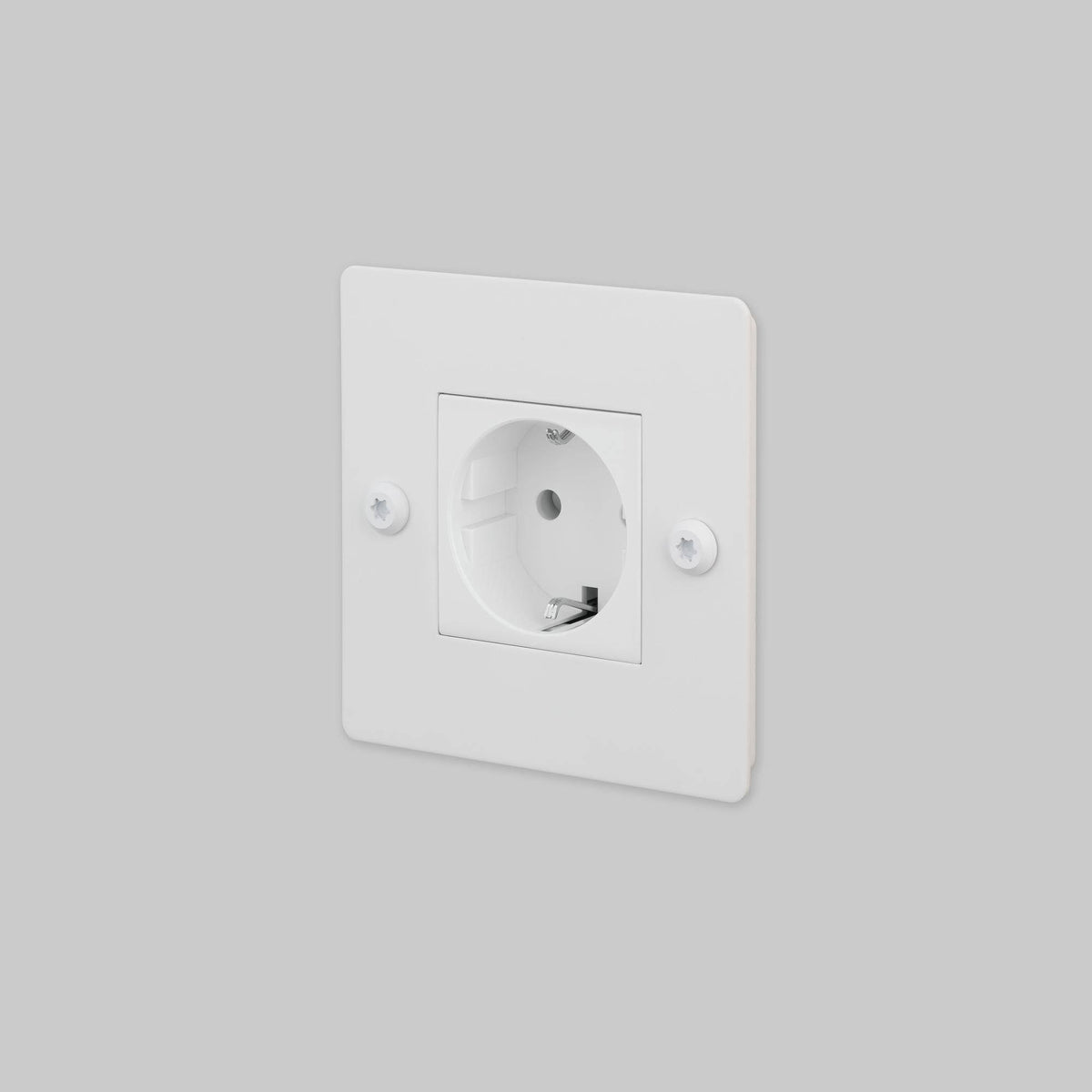Buster + Punch 1-voudig Schuko stopcontact Wit — vooraanzicht