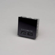 Buster + Punch USB-module A+A 50 mm zwart vooraanzicht