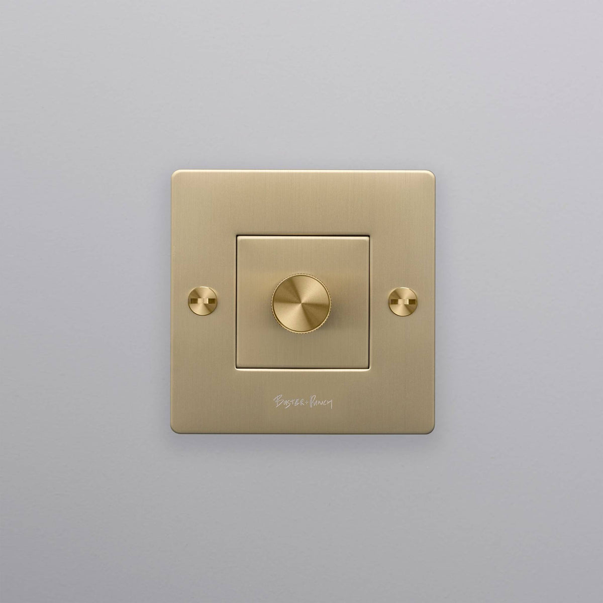 Buster + Punch dimmer Cross met logo in goud detail knurling