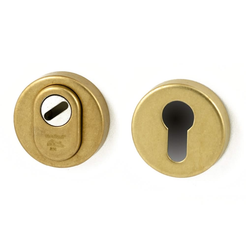 Hardbrass voordeurset rond messing getrommeld detail 3