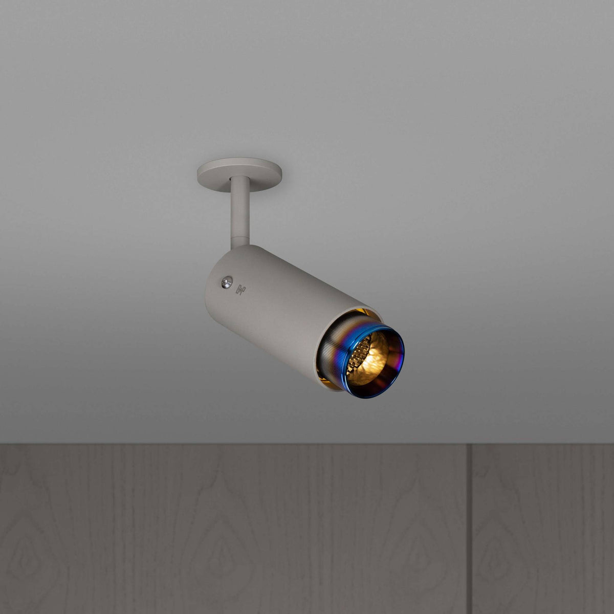 Buster + Punch Exhaust Stone spot linear burnt steel vooraanzicht