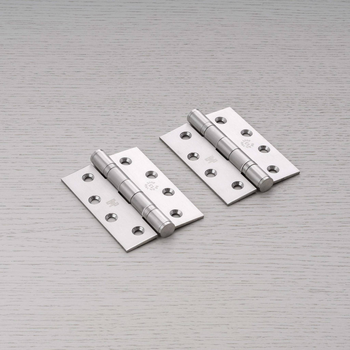 Buster + Punch scharnier 102x76x3 mm Steel vooraanzicht