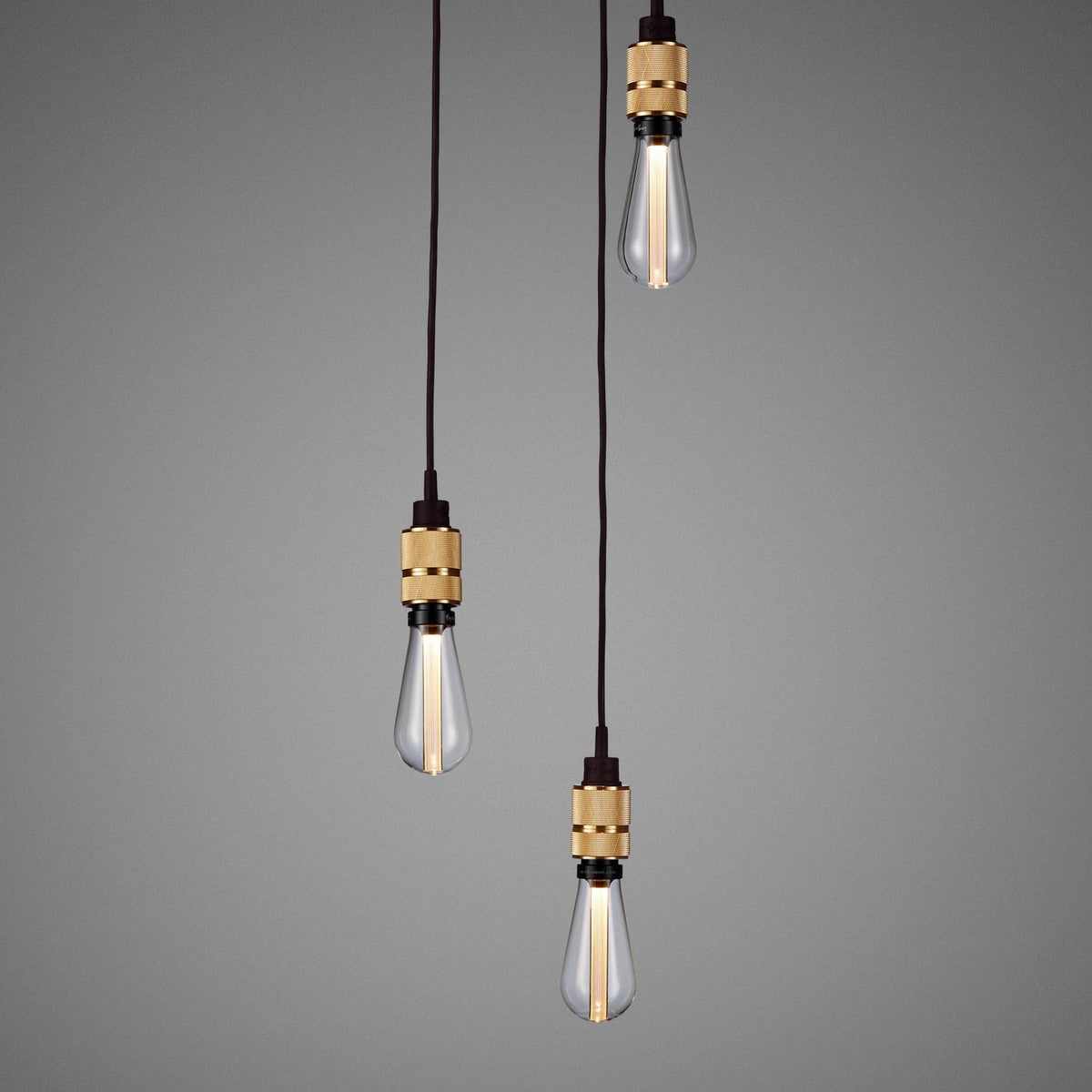 Buster + Punch Hooked 3.0 kroonluchter Goud – detail