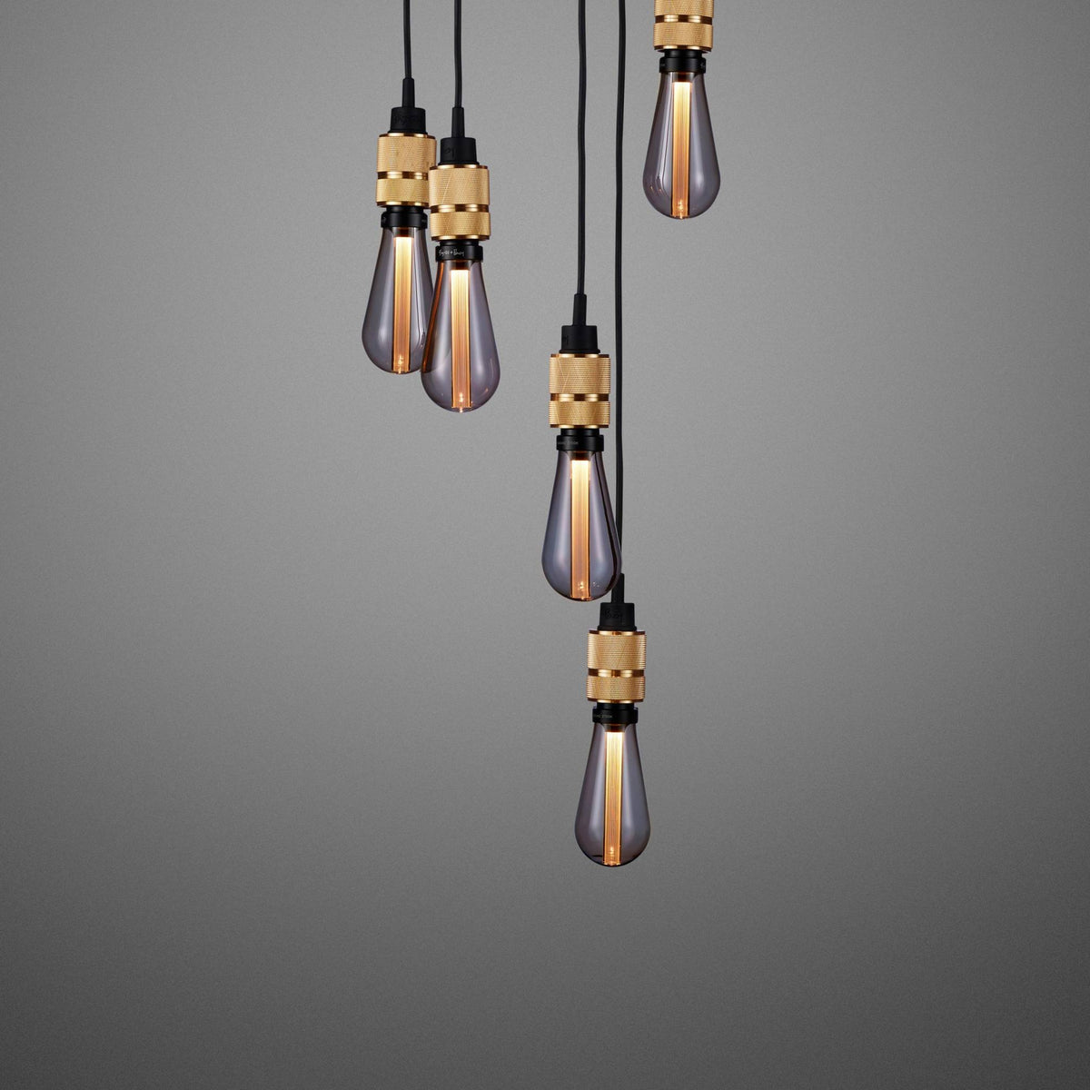 Buster + Punch Hooked 6.0 Nude hanglamp Goud - detail