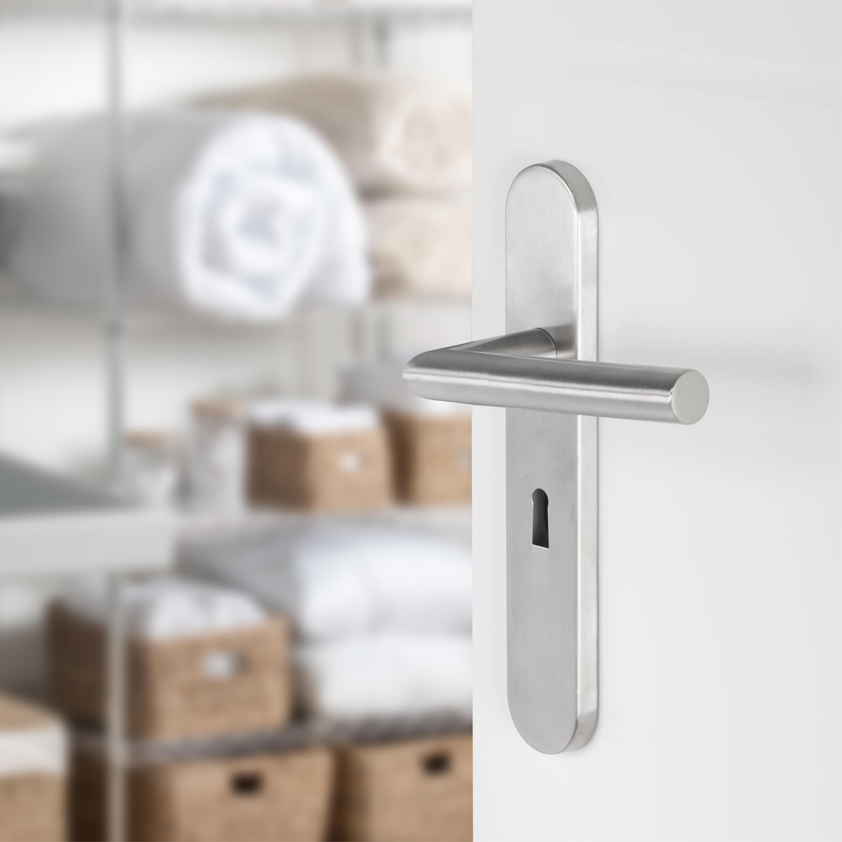 Differnz Amsterdam deurkruk ovaal schild sleutel 56 mm mat chroom – detail